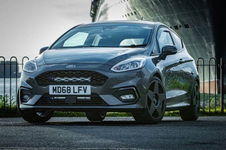 Ford Fiesta – Compact, Fun, and Fuel-Efficient Hat